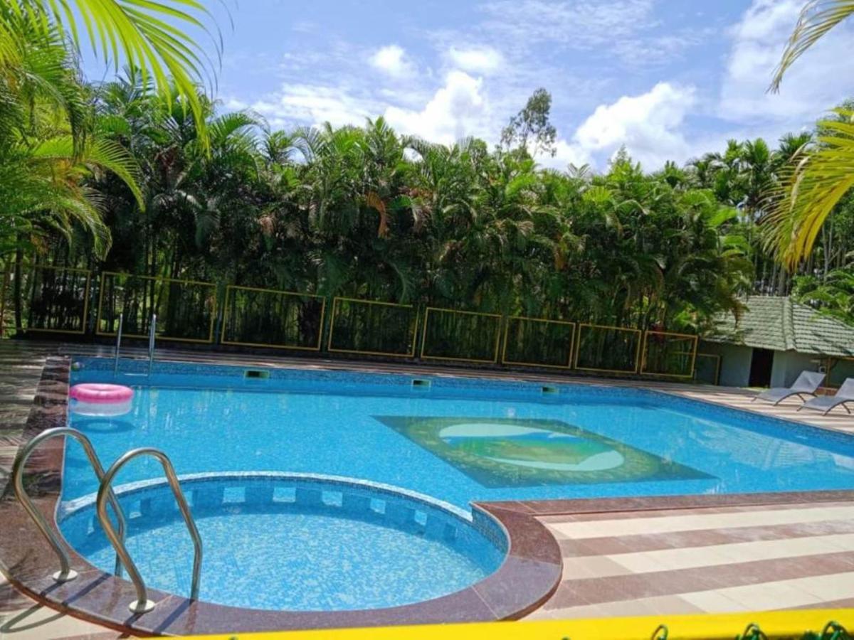 Coorg Nesara Hotel And Resort Kushālnagar Buitenkant foto