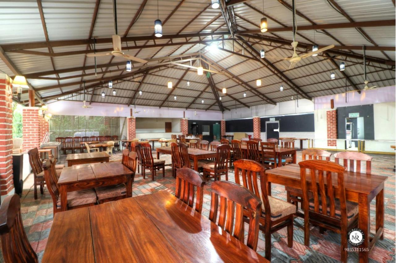 Coorg Nesara Hotel And Resort Kushālnagar Buitenkant foto