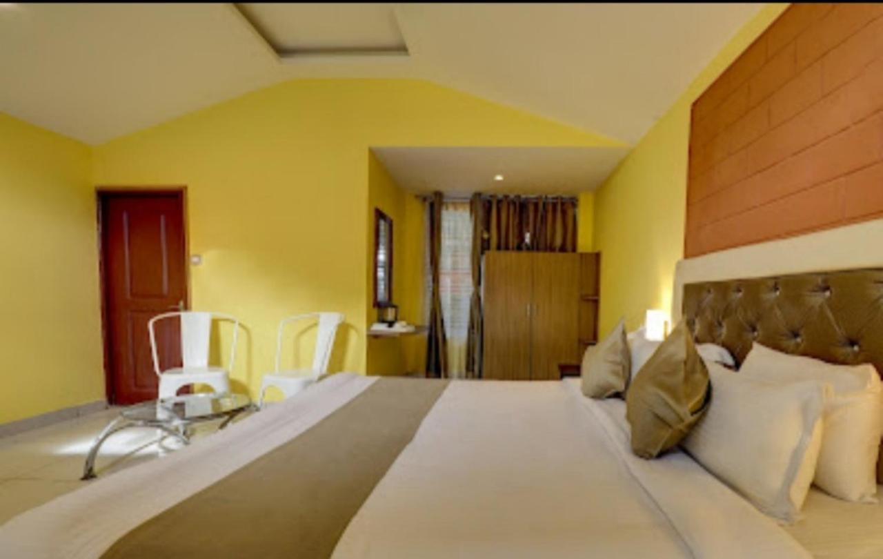 Coorg Nesara Hotel And Resort Kushālnagar Buitenkant foto