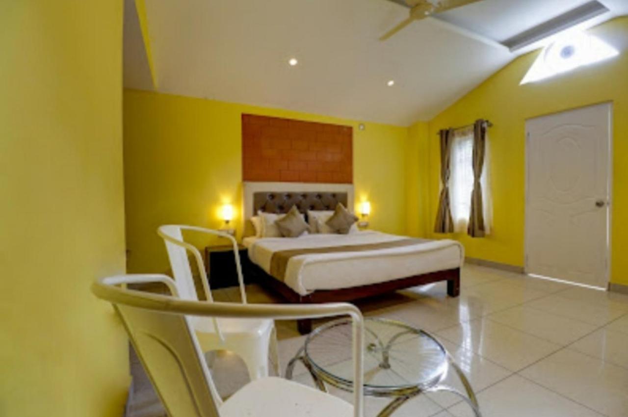 Coorg Nesara Hotel And Resort Kushālnagar Buitenkant foto