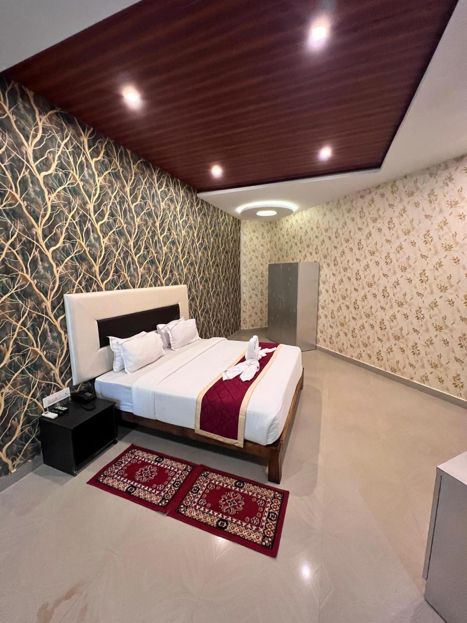 Coorg Nesara Hotel And Resort Kushālnagar Buitenkant foto