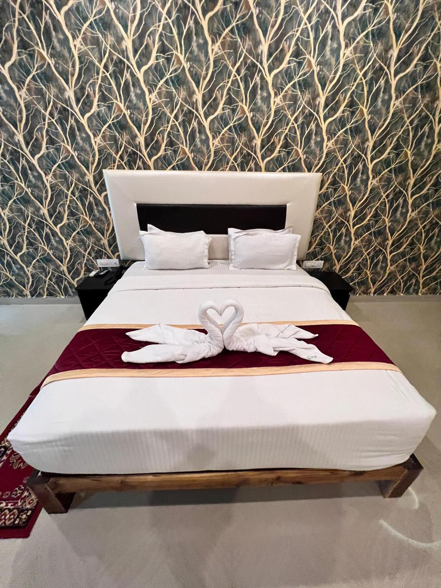 Coorg Nesara Hotel And Resort Kushālnagar Buitenkant foto
